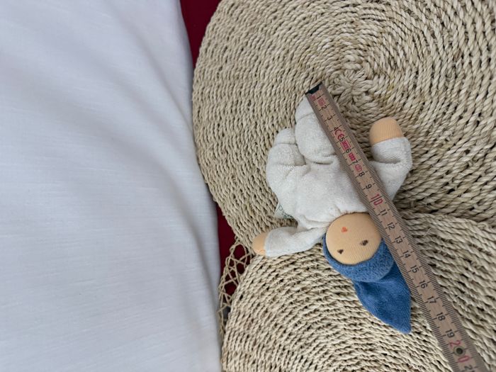 Poupée Nanchen Hochet Nucki bleue - photo numéro 3