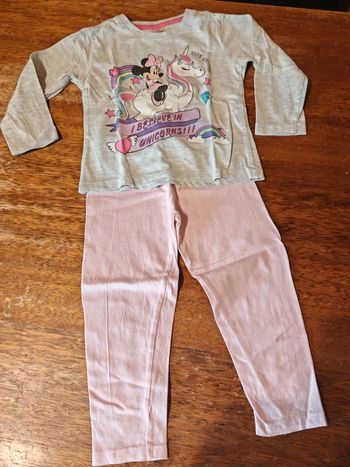 Pyjama fin long fille Minnie - taille 92/98 cm
