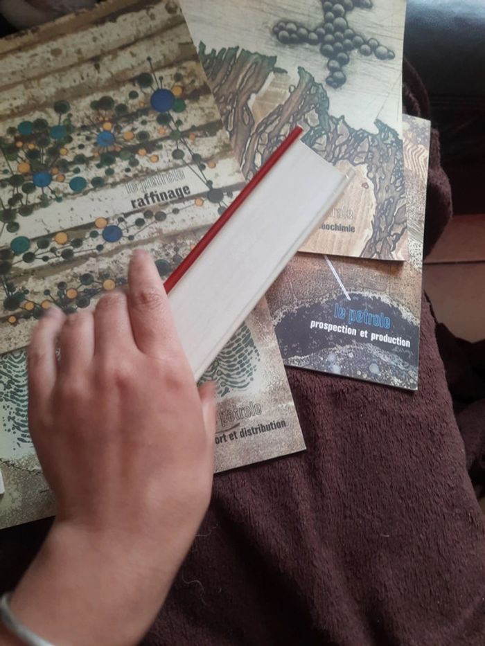 Lot livres pédagogie le pétrole p h - photo numéro 7