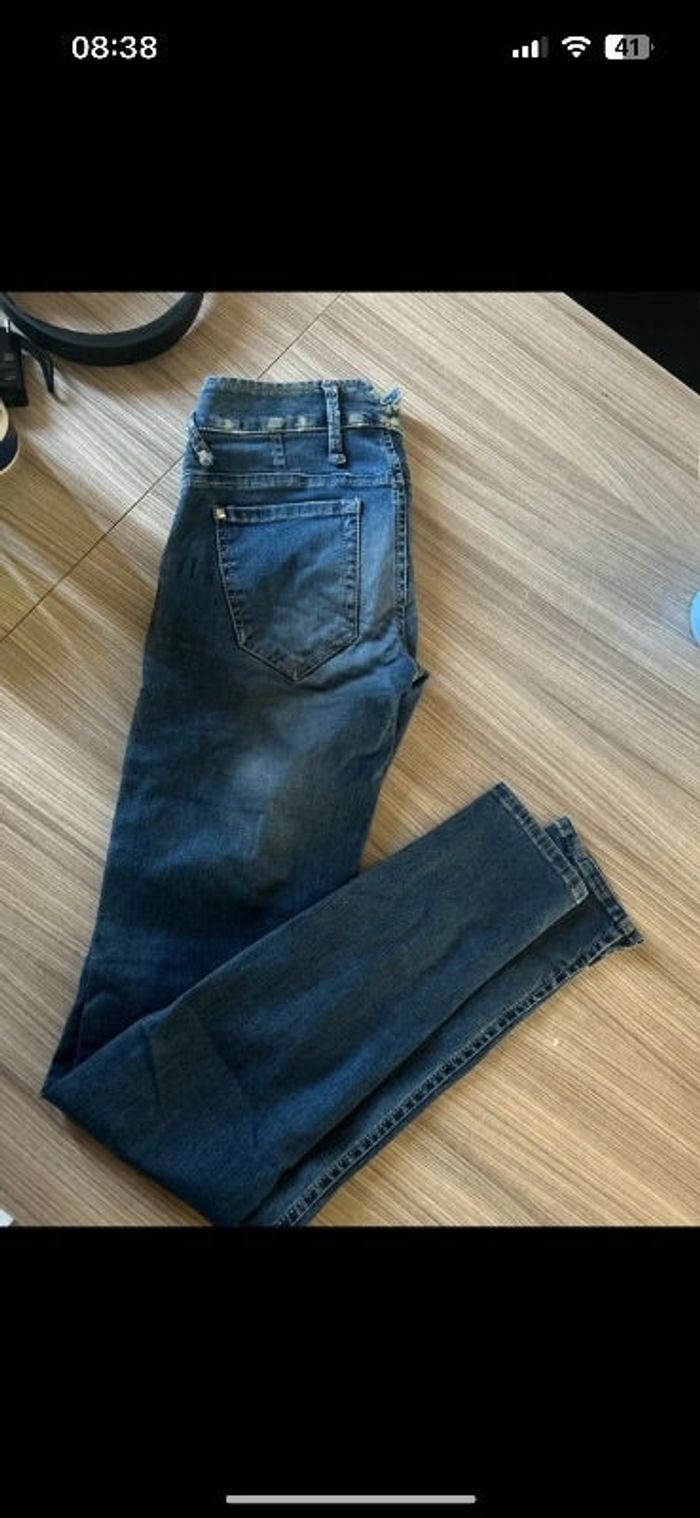 Jean made in italy taille 36