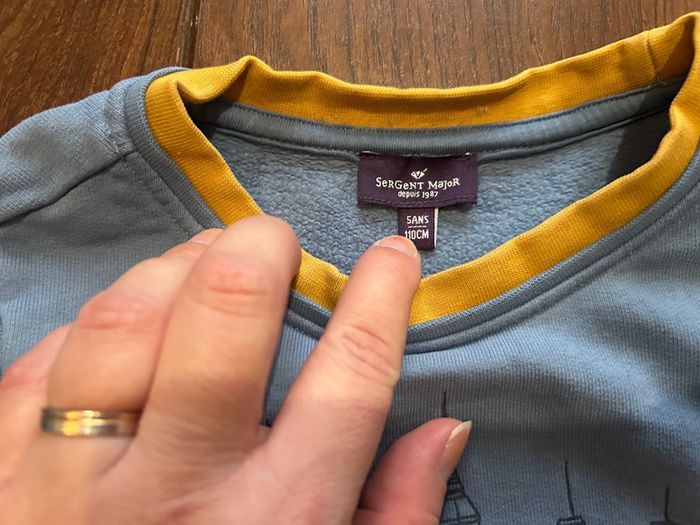 Sweat bleu en molleton et jaune sequins garçon Sergent Major 5 ans - photo numéro 4
