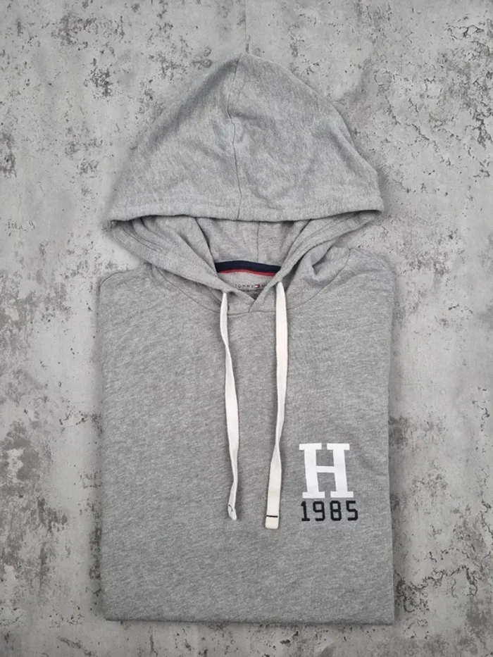Sweat à capuche Tommy Hilfiger gris – Taille M Femme (mesures en photos) - photo numéro 2