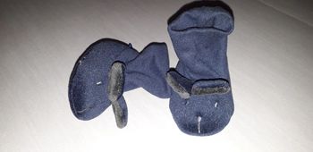 Chaussons bébé garçon état neuf