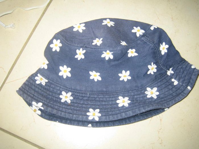 chapeau fille bleu fleurs taille 54