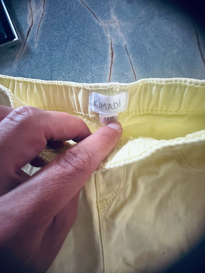 Pantalon jaune - photo numéro 2