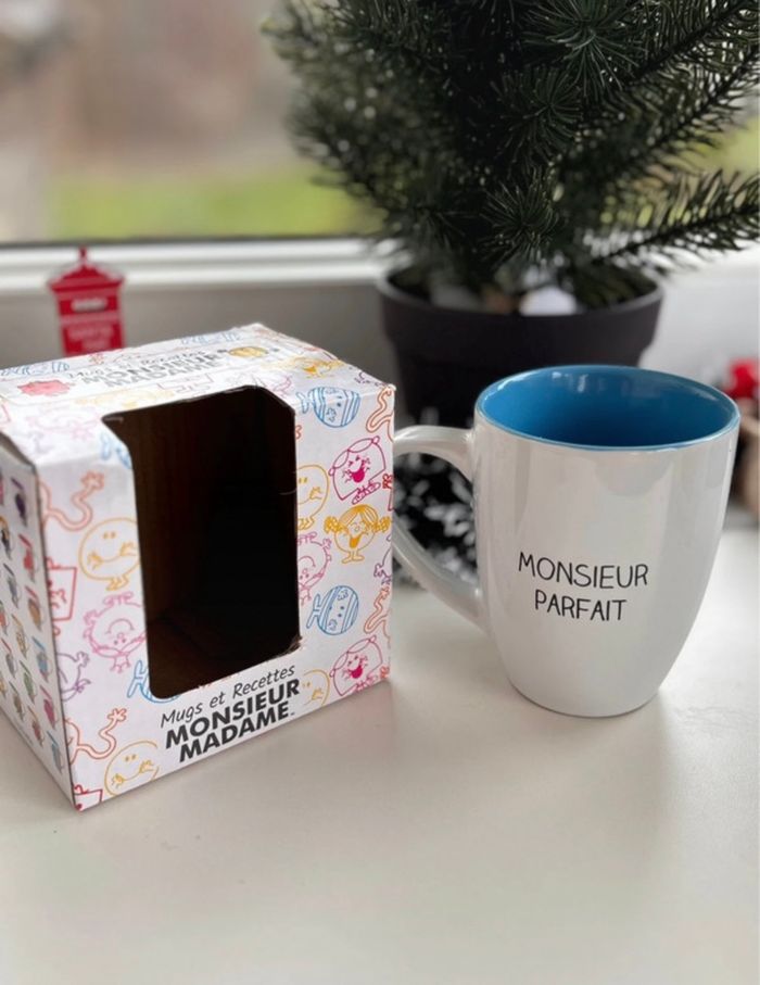 5 tasses - mugs - Monsieur Parfait - Madame Casse pied - Madame Boulot - Madame autoritaire - photo numéro 7