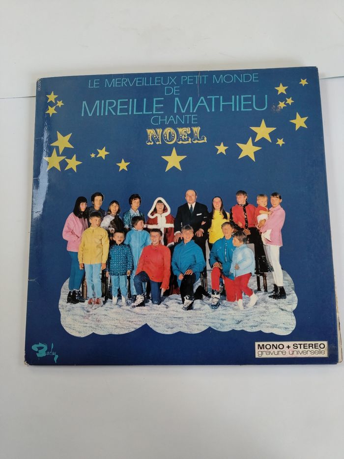 Le merveilleux petit monde de Mireille Mathieu chante Noël - photo numéro 10