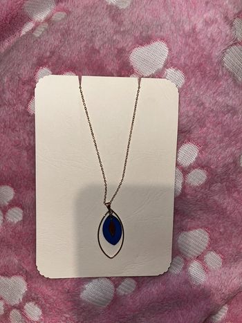 Collier doré cuir bleu