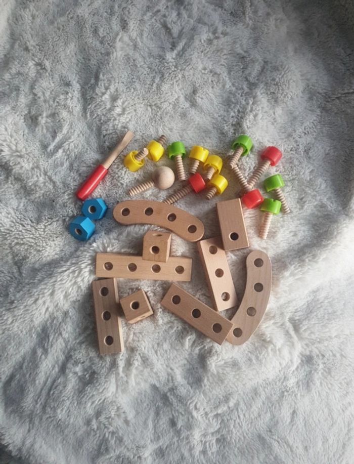 Jouets de construction en bois