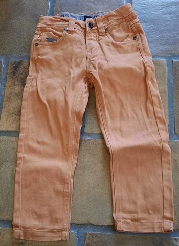 Jeans taille ajustable