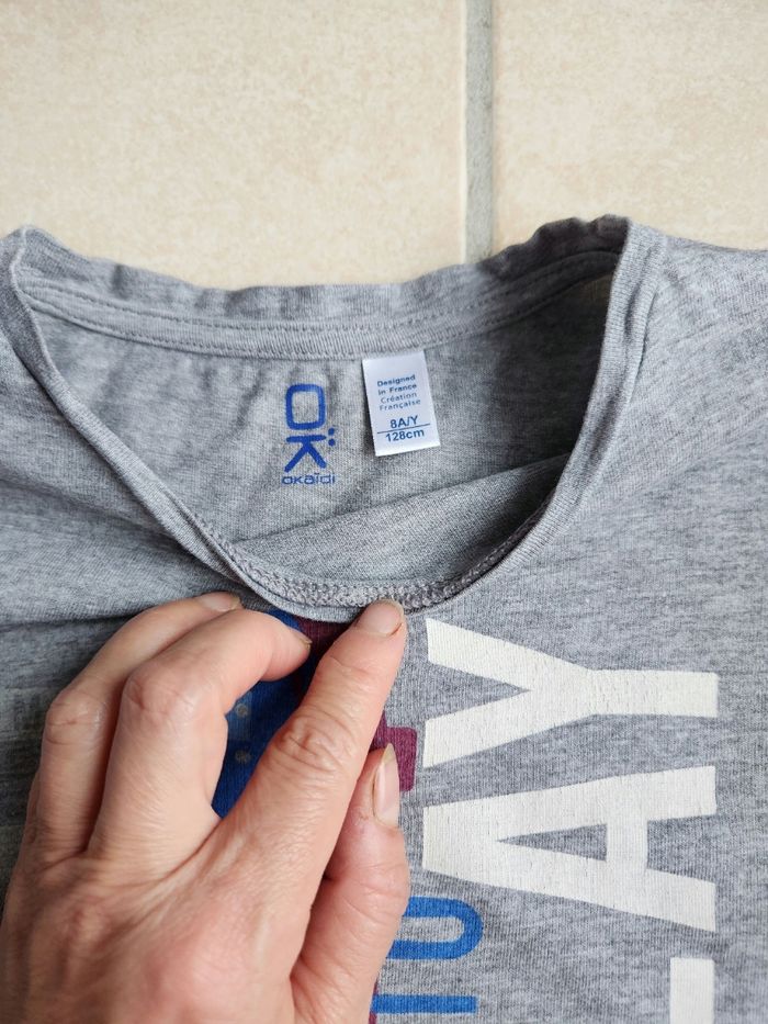 T-shirt Okaidi taille 8 ans - photo numéro 2