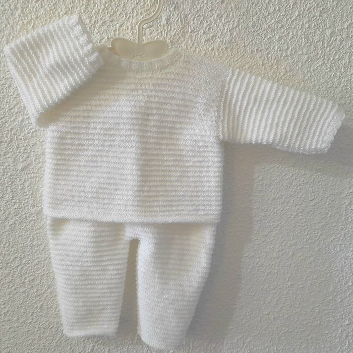 Ensemble 1-3 mois NEUF tricot bébé fait main
