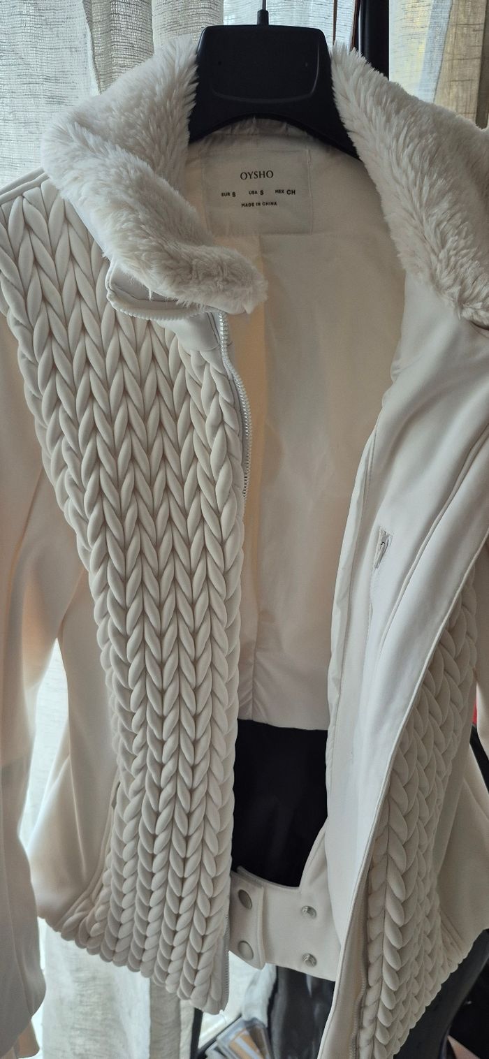 Veste hiver et neige oysho T.36 - photo numéro 2