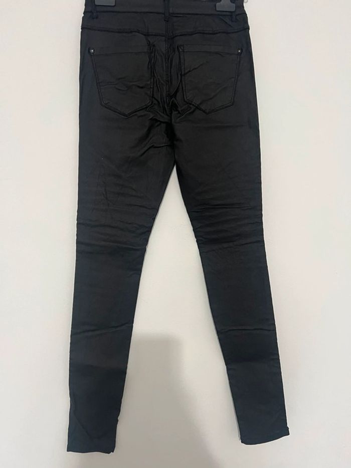 Pantalon - photo numéro 2