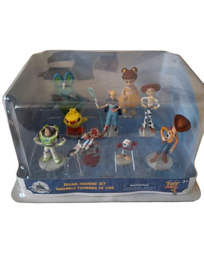 Coffret de 9 figurines toy story 4 disney pixar
