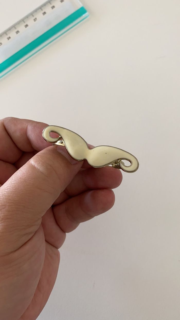 Belle bague plusieurs doigts pour la taille voir photos - photo numéro 4