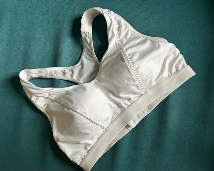 Brassière de sport, Primark d’occasion - photo numéro 4