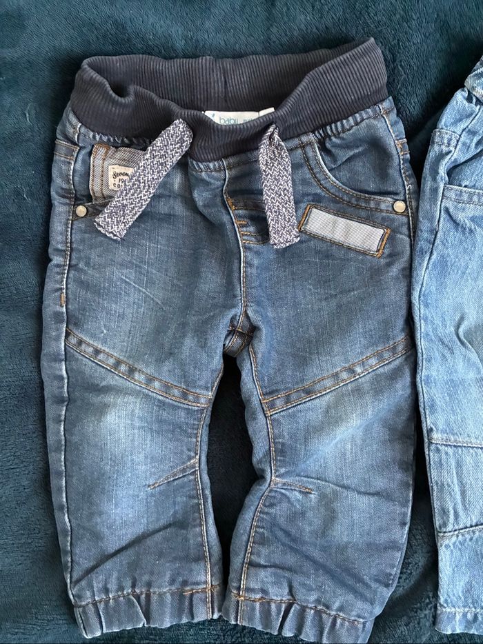 Lot 2 pantalons taille 12 mois - photo numéro 2