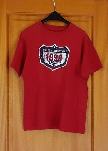 T.shirt rouge 12 ans 152 cm
