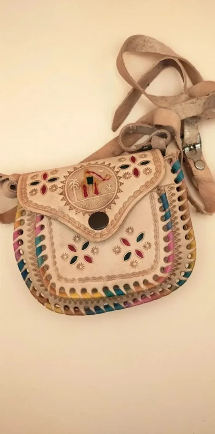 Petit sac à main artisanal Maroc, en cuir, artisanat - photo numéro 10