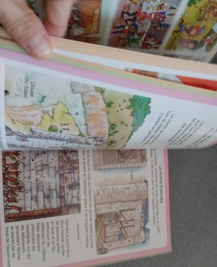 Livre l'imagerie des chevaliers - photo numéro 3