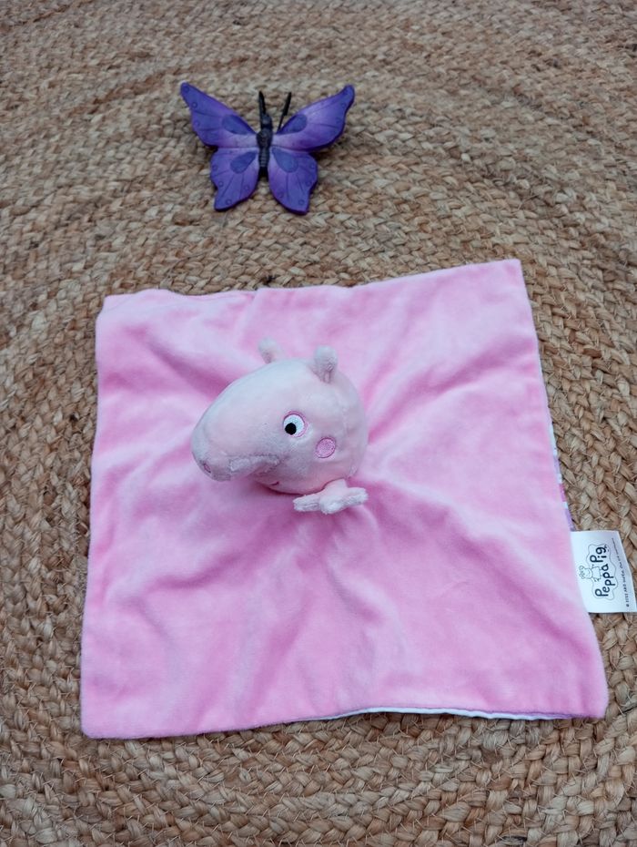 Doudou Peppa Neuf