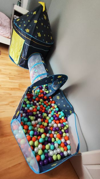 Tente 3 en 1 avec tunnel et piscine à boules château