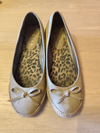 Chaussures/ Ballerines 38