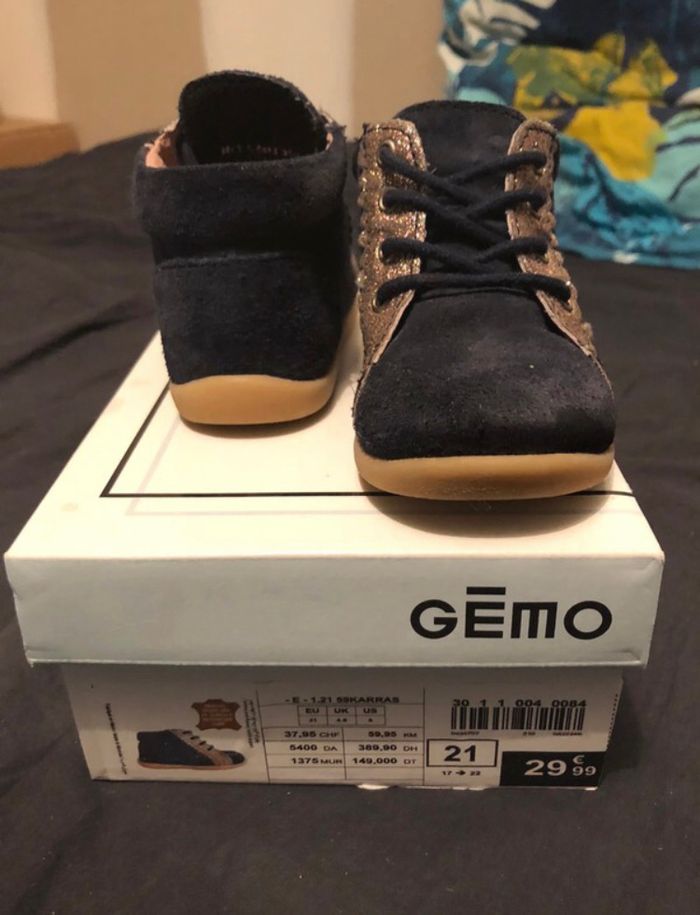 Chaussures premier pas - photo numéro 2