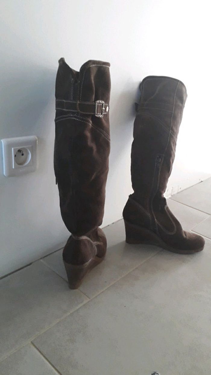 Bottes marron - photo numéro 2