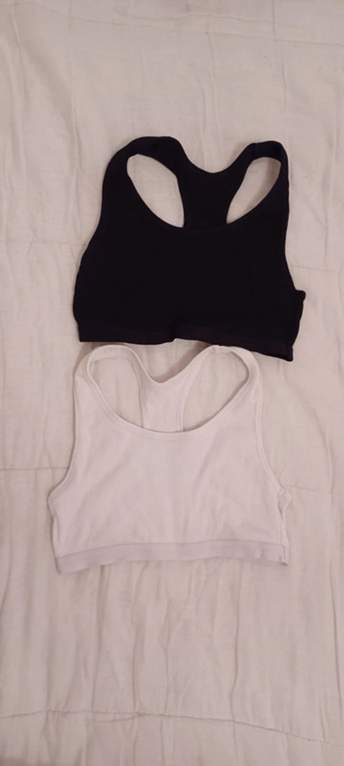 Lot de deux brassières de sport