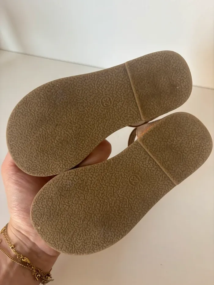 Sandales - photo numéro 4