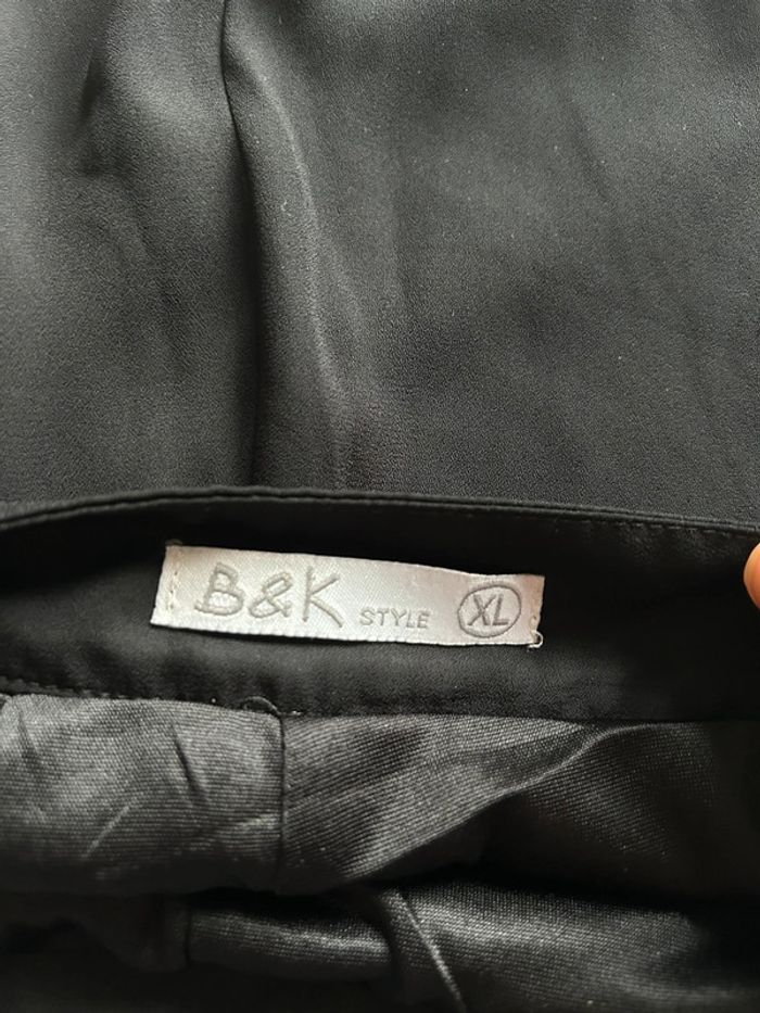 Short femme 42 / XL - B&K style - en très bon état - photo numéro 4