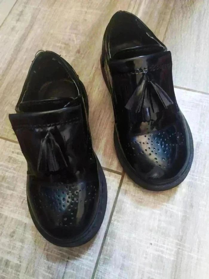 🖤 Chaussures bateau Noires à Scratch – Pointure 24 – Marque Gémo 🖤