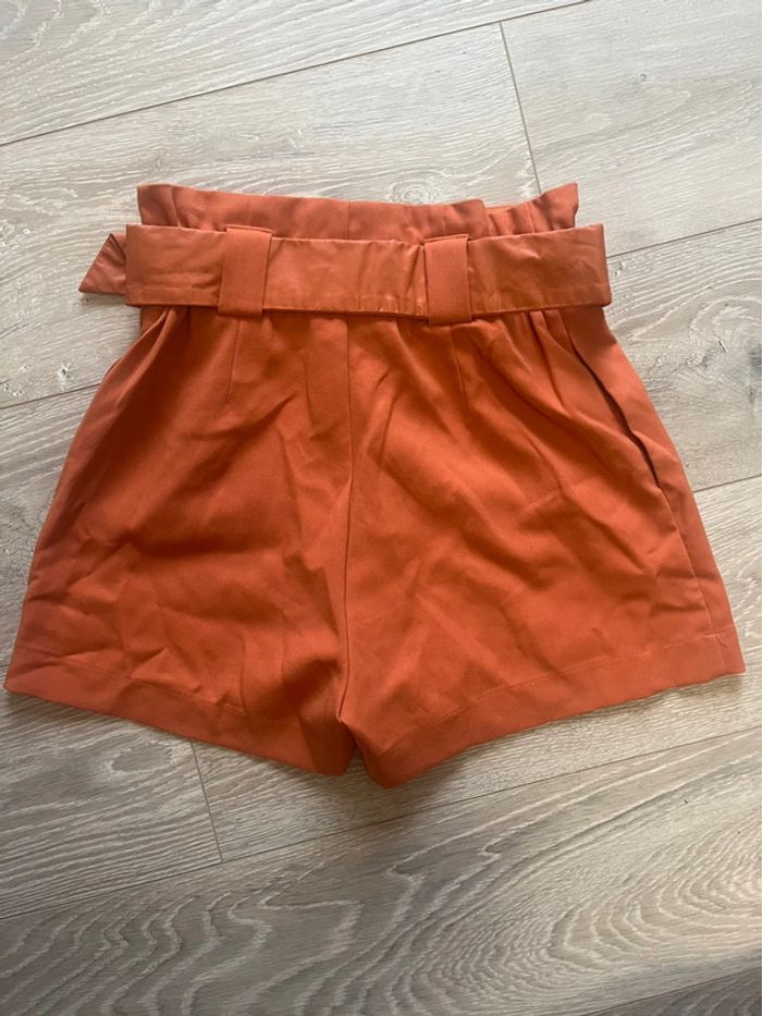 Short taille haute orange - photo numéro 2