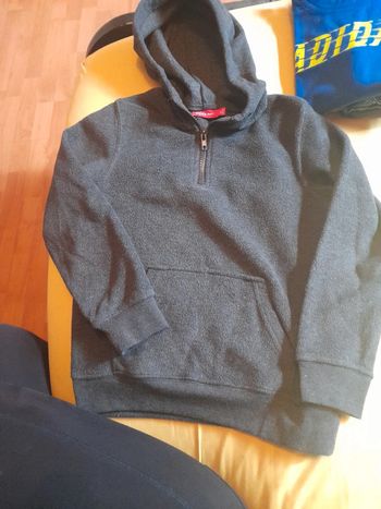 Pull capuche polaire