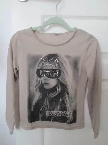 tee shirt