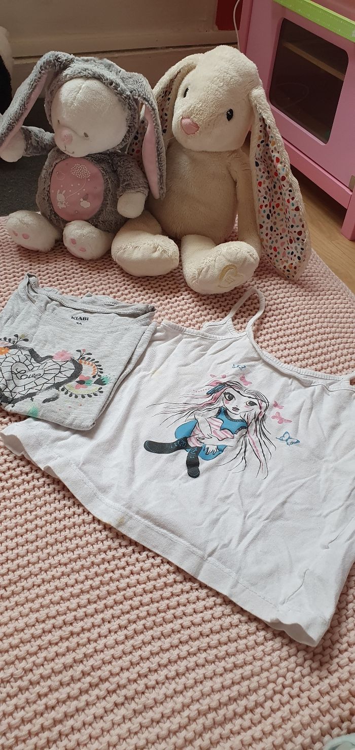 T-shirt manche courte + débardeur offert