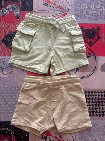 Lot shorts garçon 12 mois