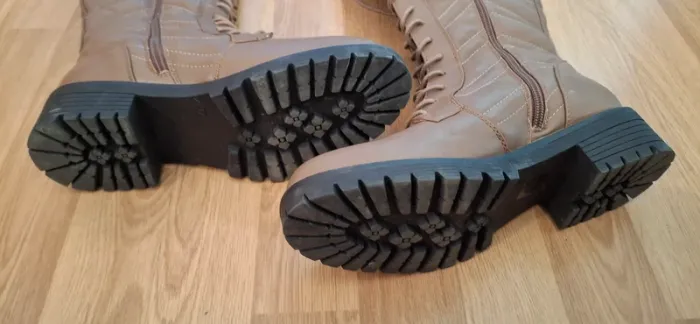 Bottes hautes a lacets t37 - photo numéro 4