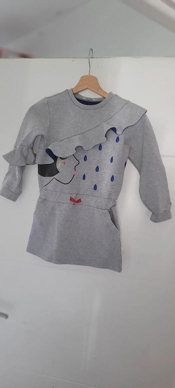 Superbe robe en coton epais Catimini comme neuve taille petit 8 ans