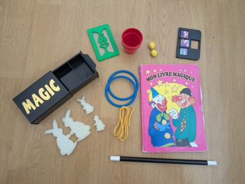 Lot accessoires de magie