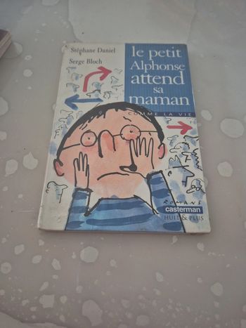 Livre le petit Alphonse attend sa maman