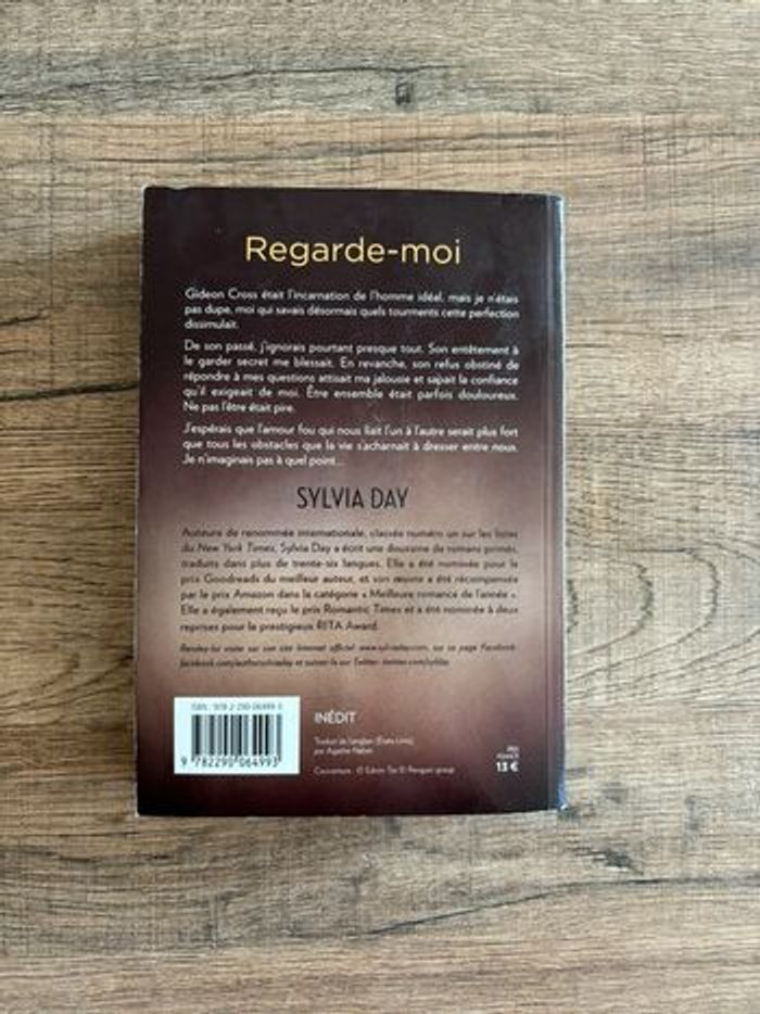 livre Crossfire T2 : Regarde‑moi de Sylvia Day - photo numéro 2