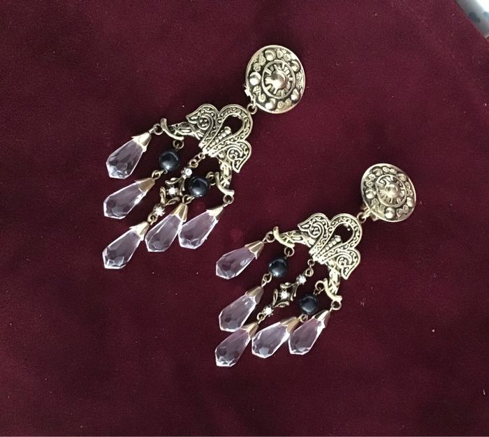 Superbes clips vintage. Années 80 - photo numéro 2