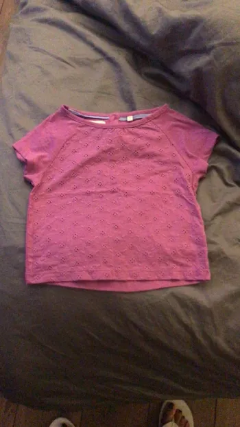 Tee shirt