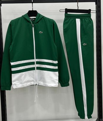 Lacoste ensemble
