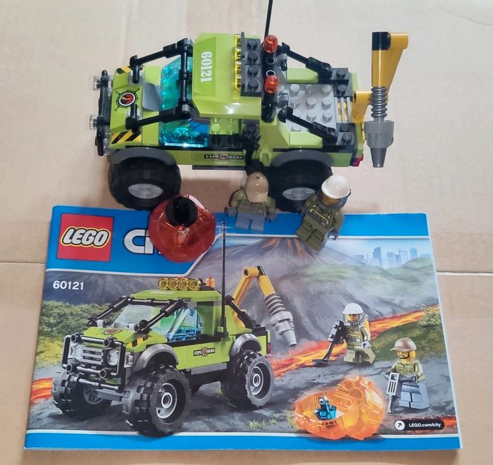 Lego 60121 camion d'exploration du volcan excellent état