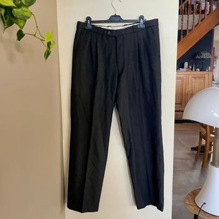 Pantalon homme gris anthracite taille 48 en laine mélangée, coupe droite élégante V069