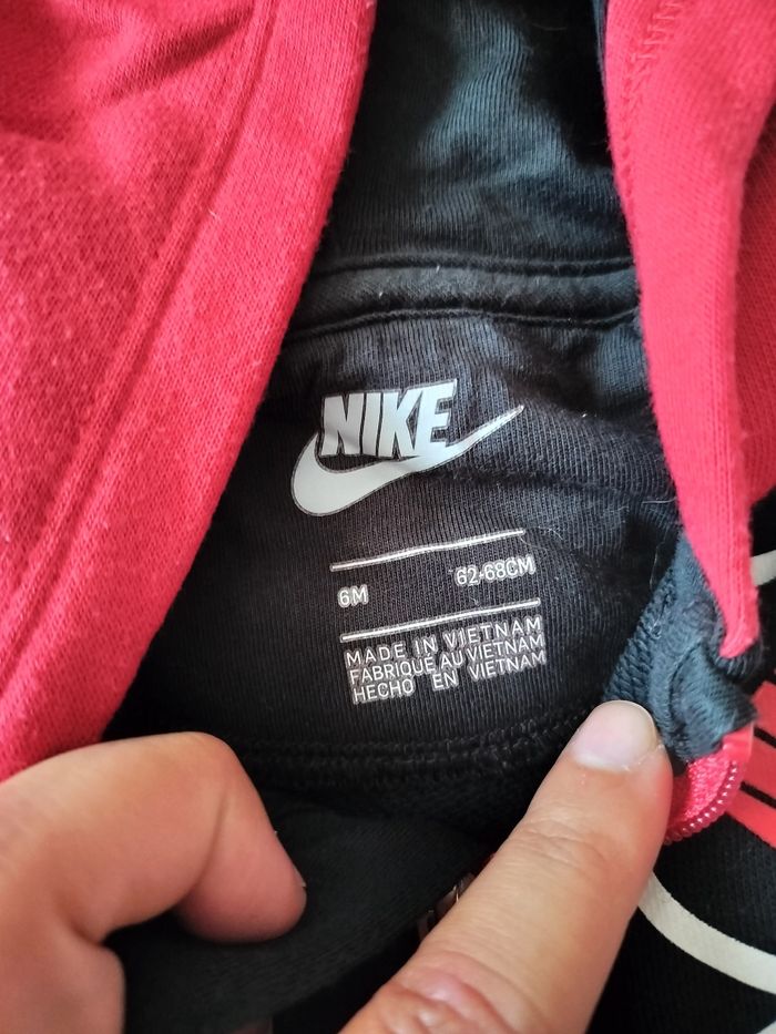 Tenues Nike Jordan 6 mois - photo numéro 2
